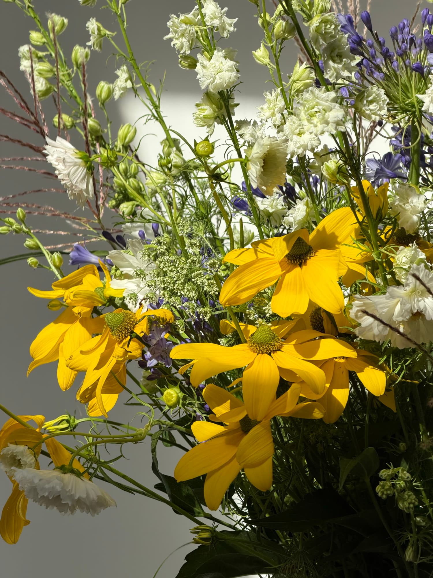 Bouquet photograph with a provisional identification of Rudbeckia